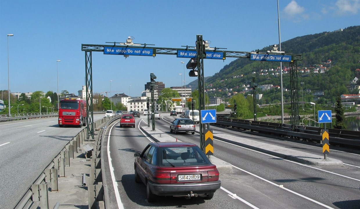 Automatic toll stations