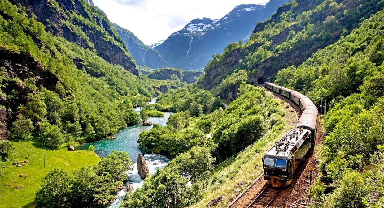 Bergensbanen - train Oslo Bergen via Flam