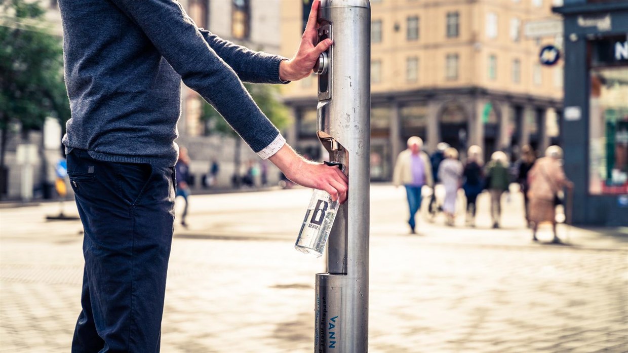 Refill your water bottle in Bergen