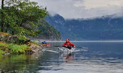 Course in sea paddling with kayak