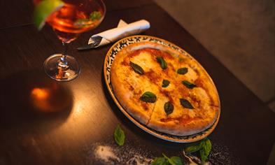 Porto13 Pizzeria & Bar