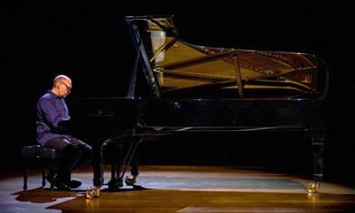 Bugge Wesseltoft - «It's Snowing on my piano»