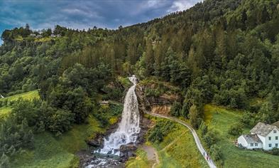 Steinsdalsfossen Wasserfall