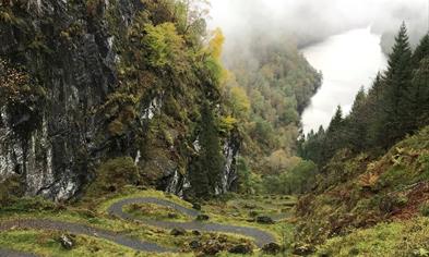 The hairpin bends at Kossdalen 