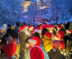 Juleventyrstund og julegrantenning på Siljustøl