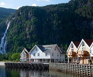 Thumbnail for Along the banks of the Osterfjord