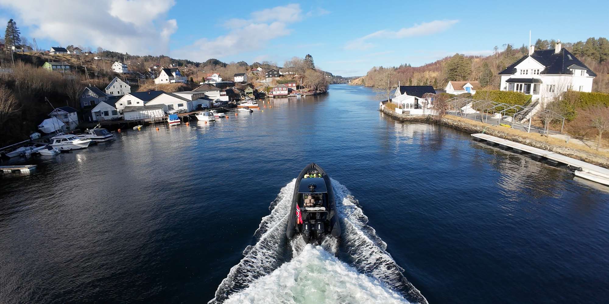 1-hour fjord safari in a RIB-boat to Alverstraumen