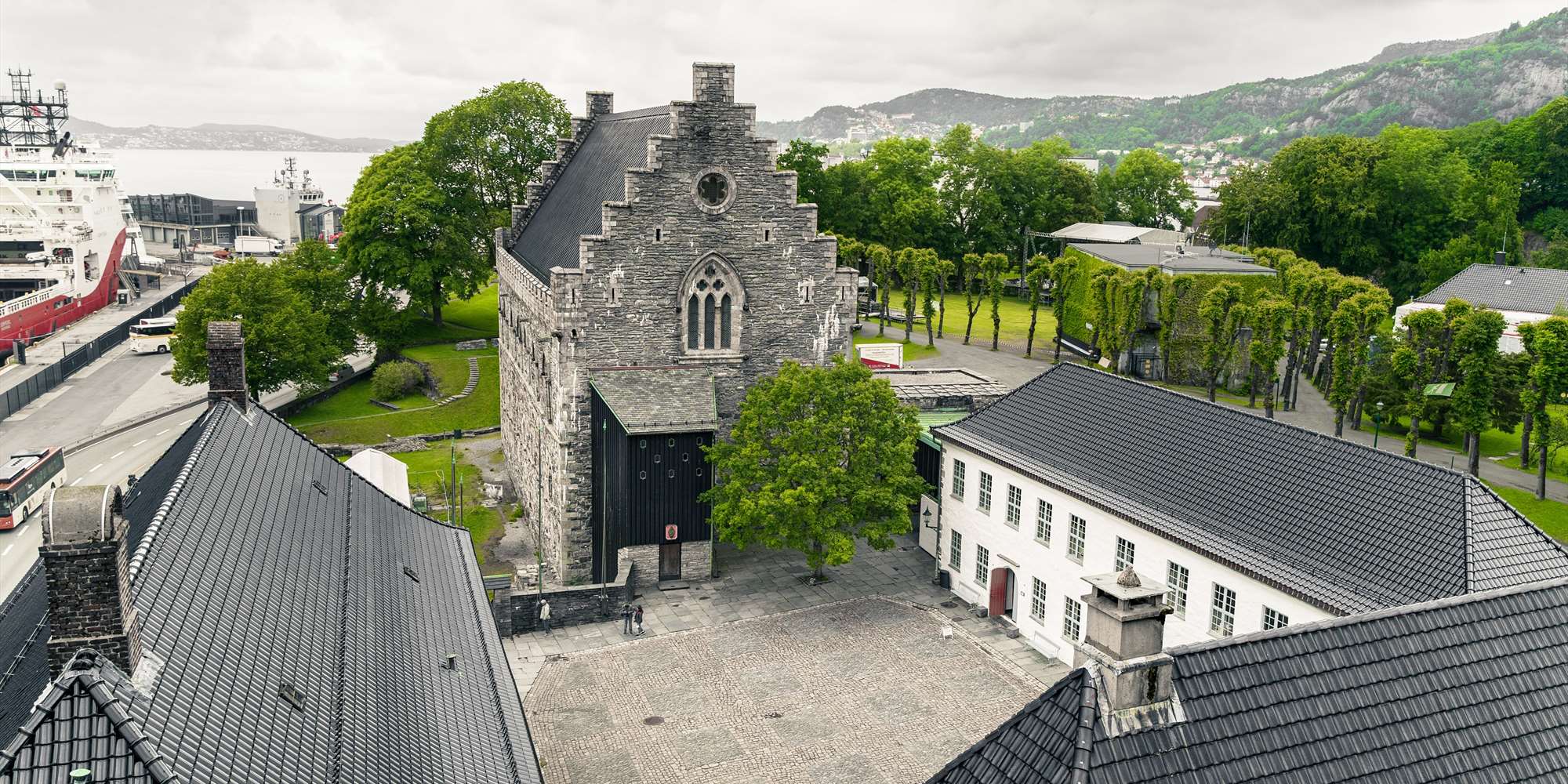 Bergenhus Fortress in Bergen - One of Norway's Oldest and Largest Fortresses  – Go Guides