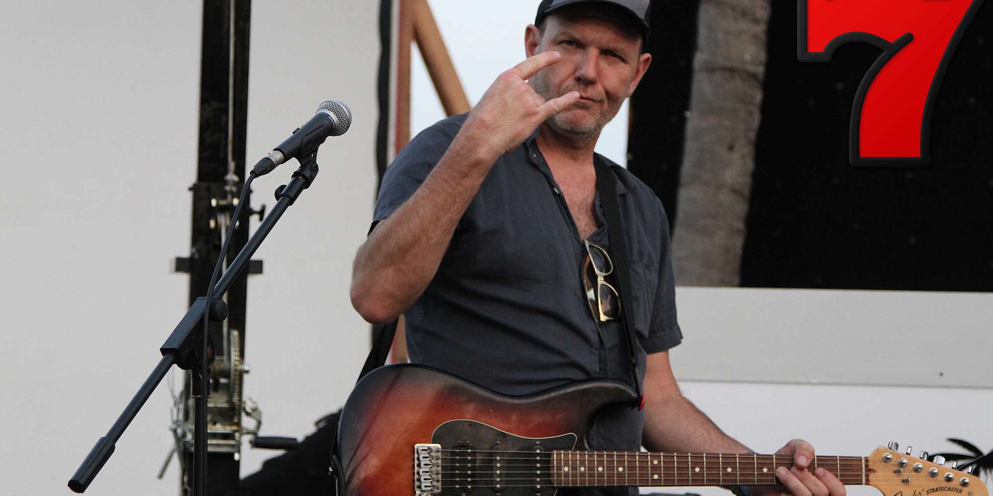 BJARTE AASMUL MED BAND