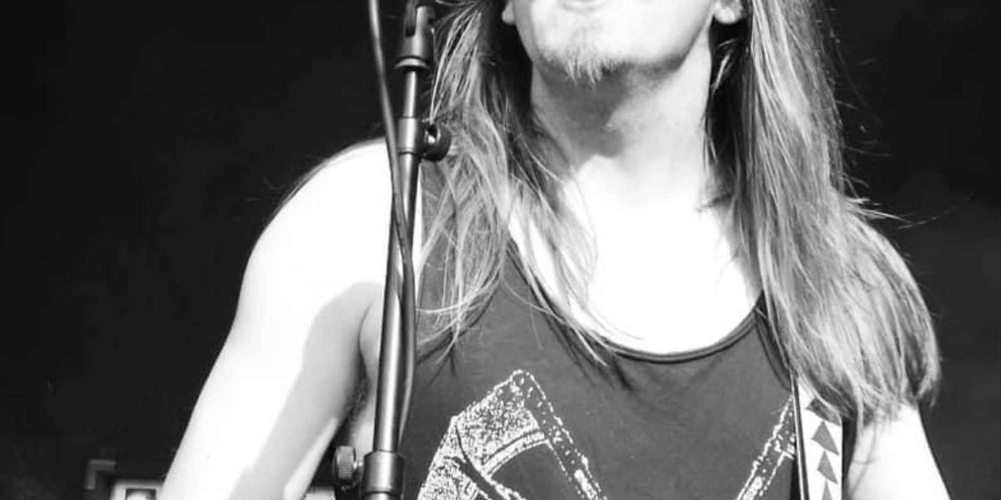 Baby Heartless live på 5071