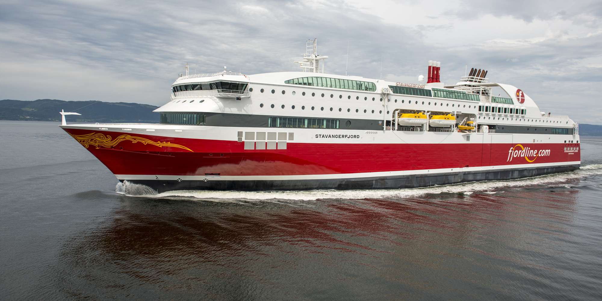 fjordcruise-from-bergen-to-stavanger-with-fjord-line-visitbergen