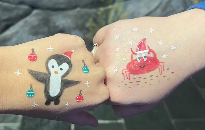 Face painting at Bergen Aquarium