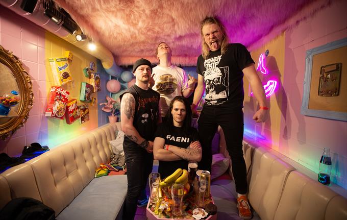 Häxer + You Know Who & Goatmilker || Hulen
