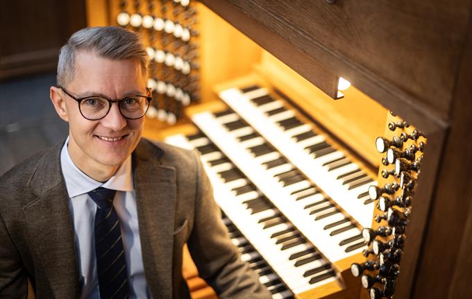 Bergen Orgelsommer - Bergen International Organ Festival - Henrik Skærbæk Jespersen in St. Mary`s