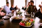 On the food tour "A taste of Bergen" the participants taste delicious food
