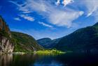 Fjord cruise to Modalen