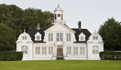 Damsgård Country Mansion