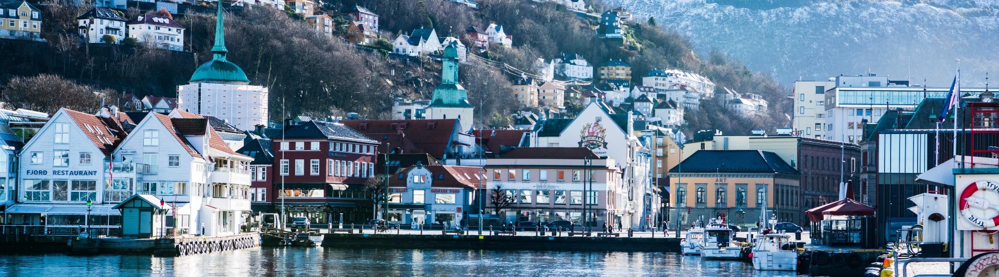 How to get from Ålesund to Bergen