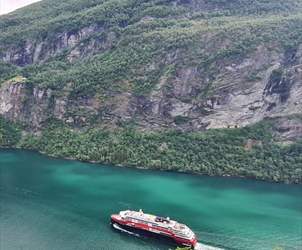 Hurtigruten Norway to return all ships to operation this summer
