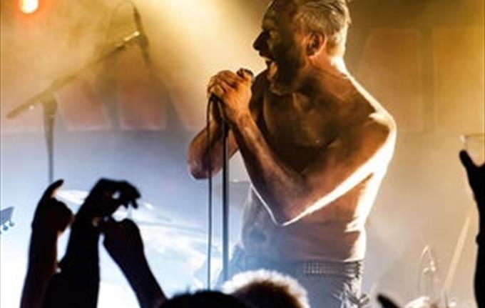 Rammsund: 20 år med Rammstein på nynorsk